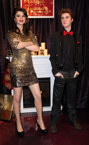 Selena Gomez, Justin Bieber, Wax Figure Selena Gomez, Justin Bieber, Wax Figure